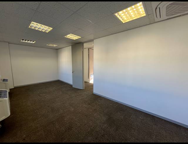 222M² OFFICE TO LET IN CENTURY CITY